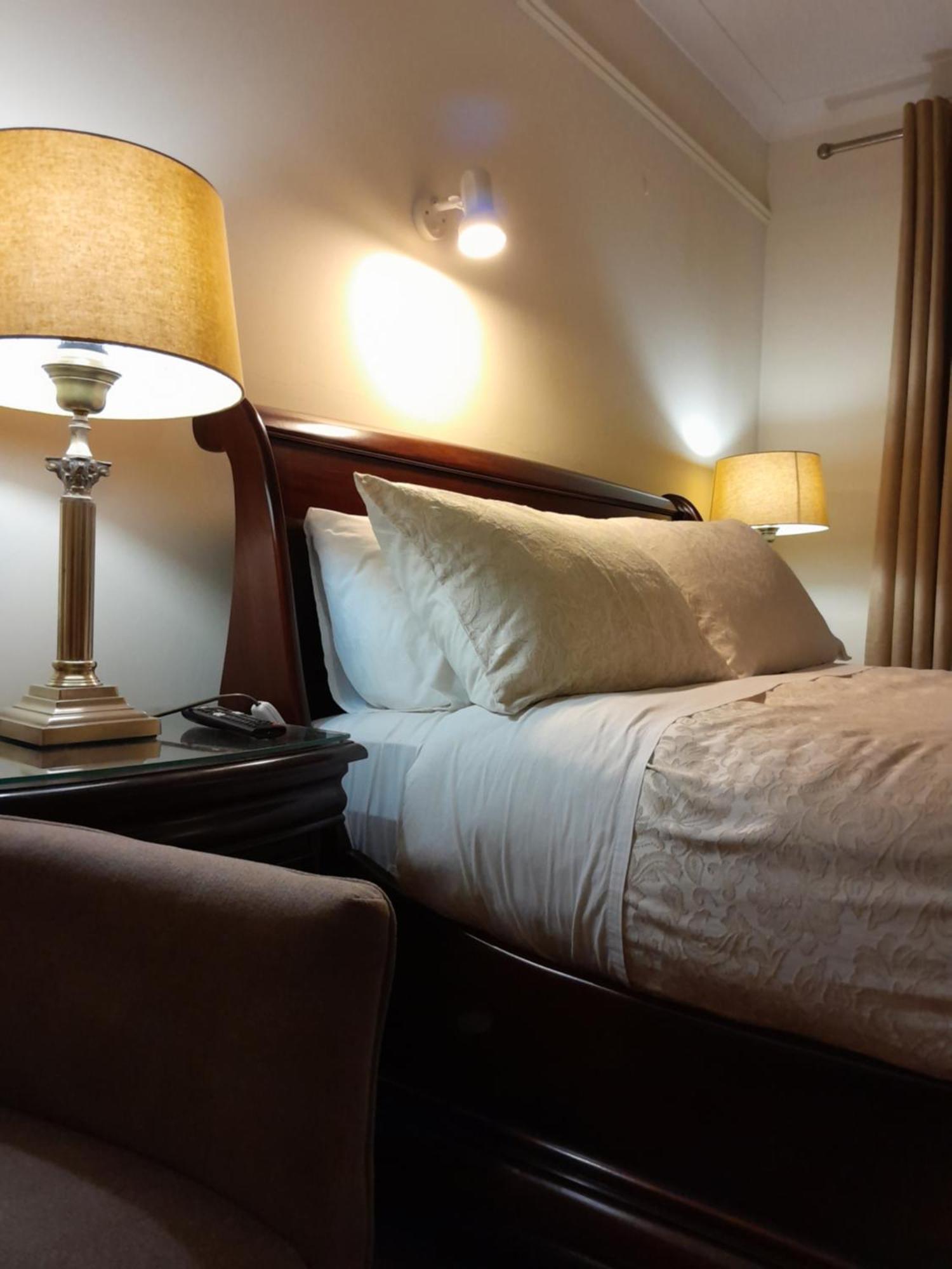 ホテル Woodhaven Manor H91Rc9D ゴールウェイ エクステリア 写真