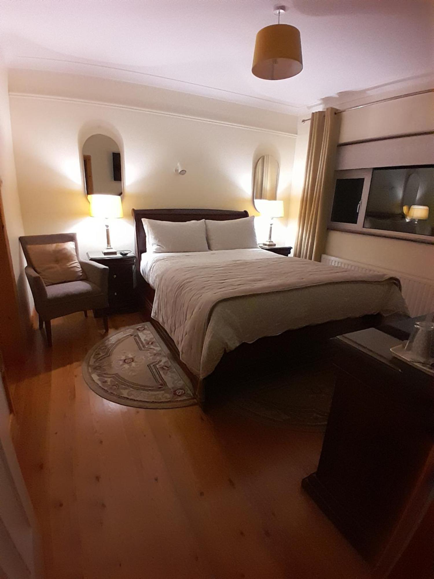 ホテル Woodhaven Manor H91Rc9D ゴールウェイ エクステリア 写真